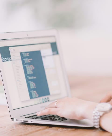 image a propos gauche devsource | Devsource by Maxime GUINARD